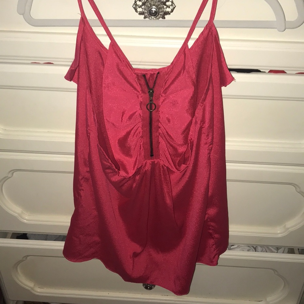 Tank - Picture 2 of 2